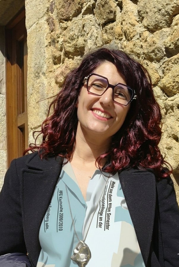 Noelia G. Iborra — Mediadora familiar y consteladora, Familias Kintsugi
